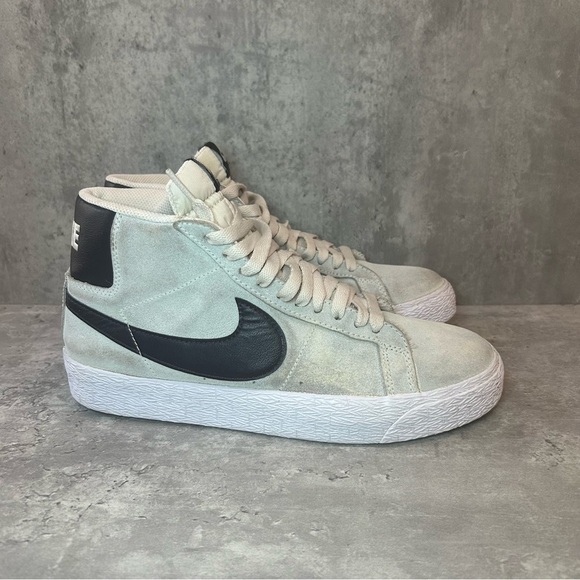 Nike SB Zoom Blazer Mid Sneakers 864349-011 Mens sz 7 - grey/navy - Picture 1 of 6